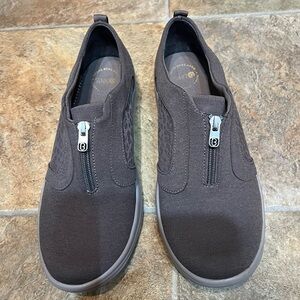 Bzees Womens Florence Laceless Zipper Casual And Fashion Sneakers Women's 10M